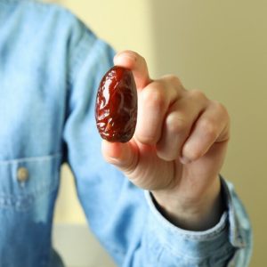 خرما برای نقرس؛ آیا ضرر دارد یا خیر؟